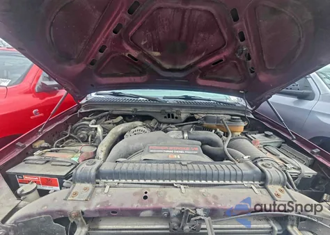 2004 Ford F250 Super Duty z USA, uszkodzony, nr VIN 1FTNW21P34ED97000